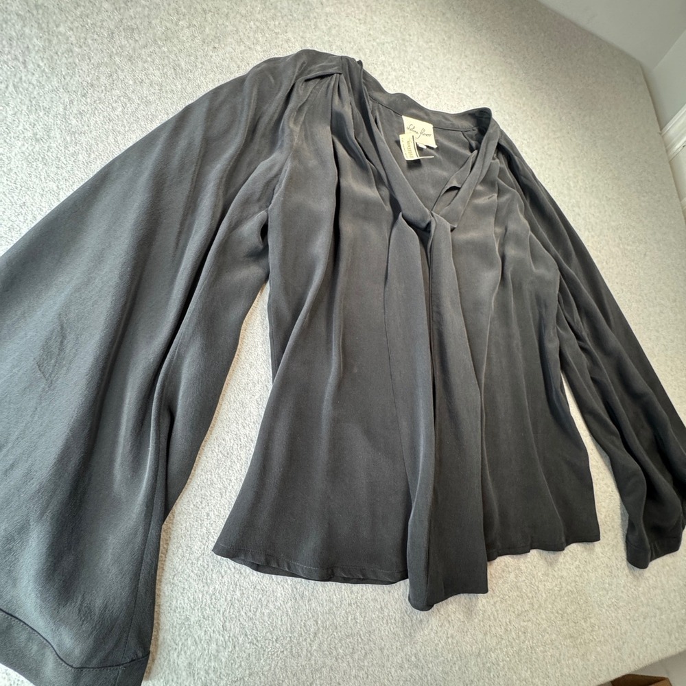 Chelsea Flower Blouse Tie Front Silk Bell‎ Sleeve Romantic Boho Luxury Womens XS